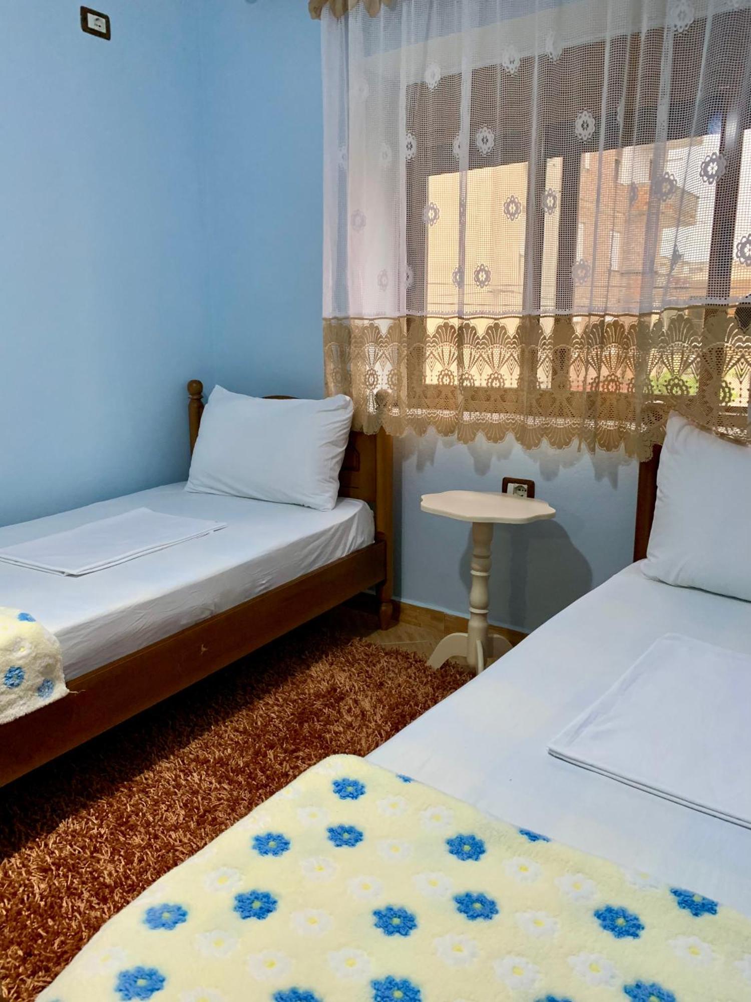 Guest House Dimos Kristi Permet Bagian luar foto